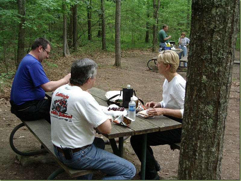 PicnicLunch01.JPG