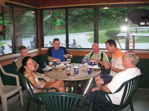 tnIMG_0884.jpg 300x225