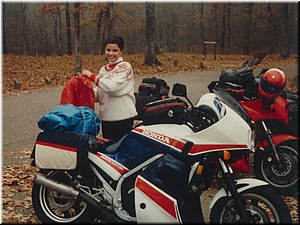 CindyandVF1000atCajunChristmas.JPG