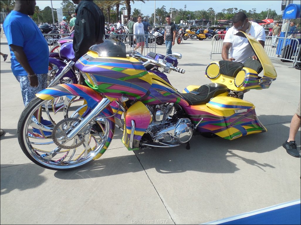 DaytonaCustomBikeShow.jpg