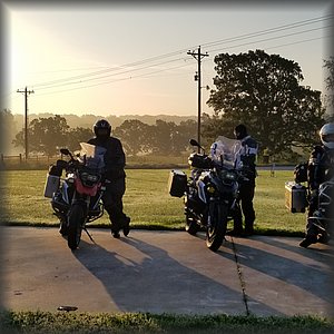 tnKevin_Tony_Chris_and_Scott (27K)