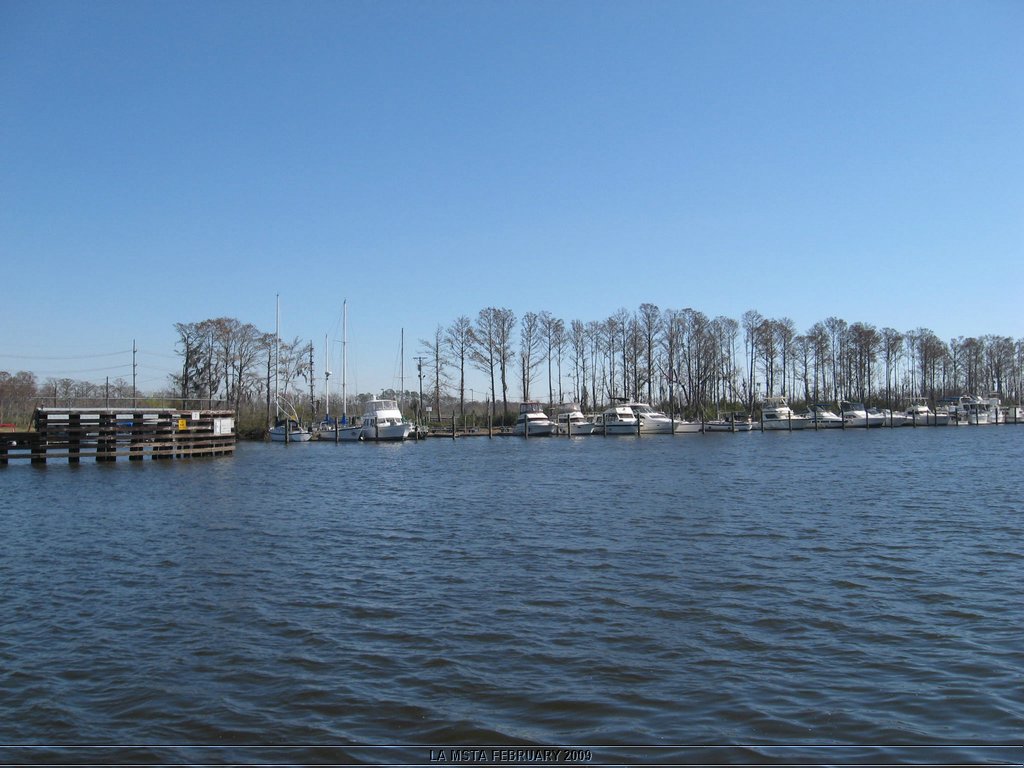 MarinaOnTchefuncte.jpg