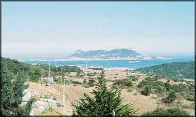 tnGibraltar.jpg 400x240