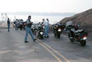 plaq_point2_s.jpg 300x225