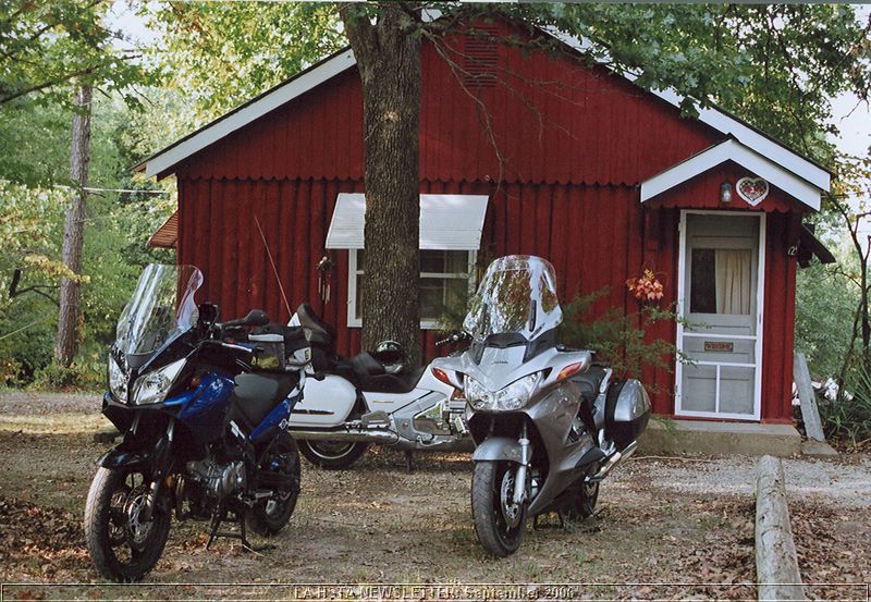 AppleCreekCabin02.jpg